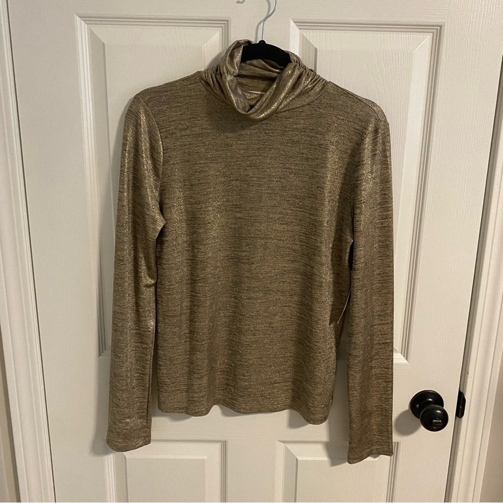 Shimmery Gold Scrunch 🐢 Turtleneck  Top, M, NWT